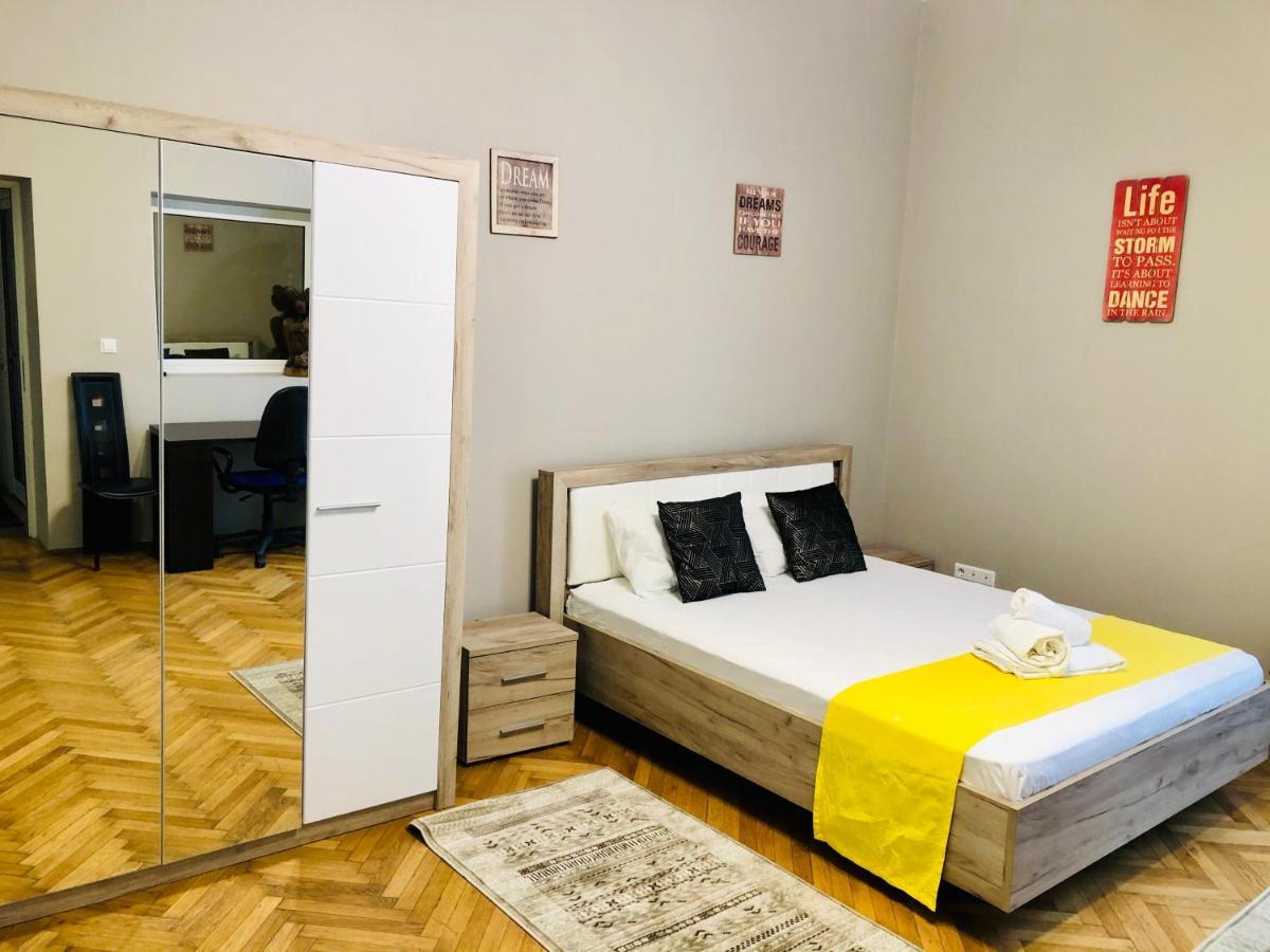 Ultra-Central Apartment Just In Union Squere 蒂米什瓦拉 外观 照片