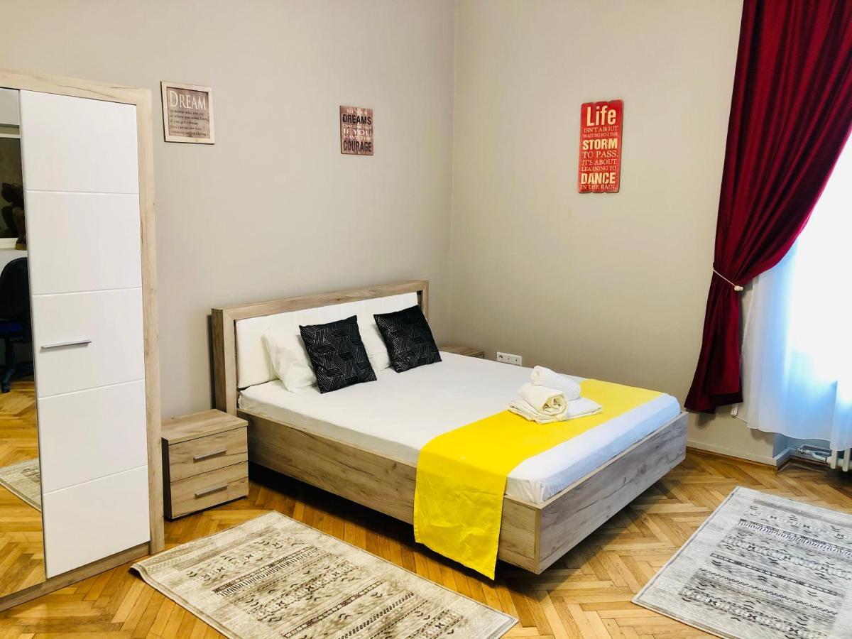 Ultra-Central Apartment Just In Union Squere 蒂米什瓦拉 外观 照片